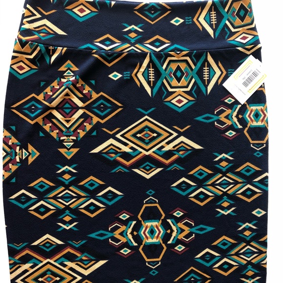 LuLaRoe Dresses & Skirts - LuLaRoe Cassie Skirt